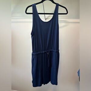 Navy blue dress, women’s size small, great condition, functioning drawstring